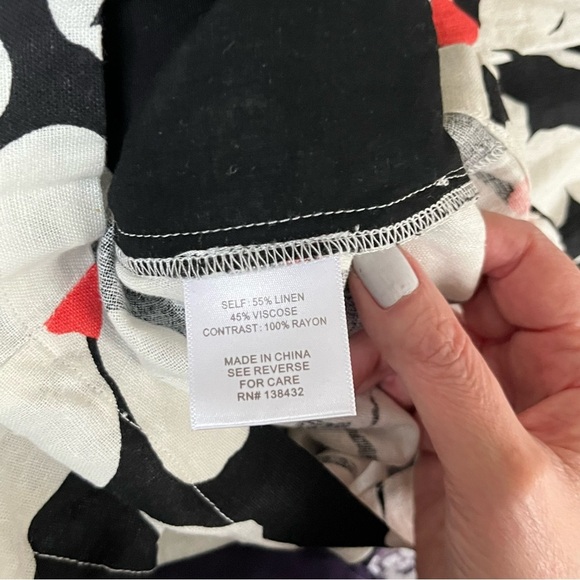 Modcloth Floral Printed Just Want to Have Sun Surplice Romper Size Medium Retro - Picture 7 of 9